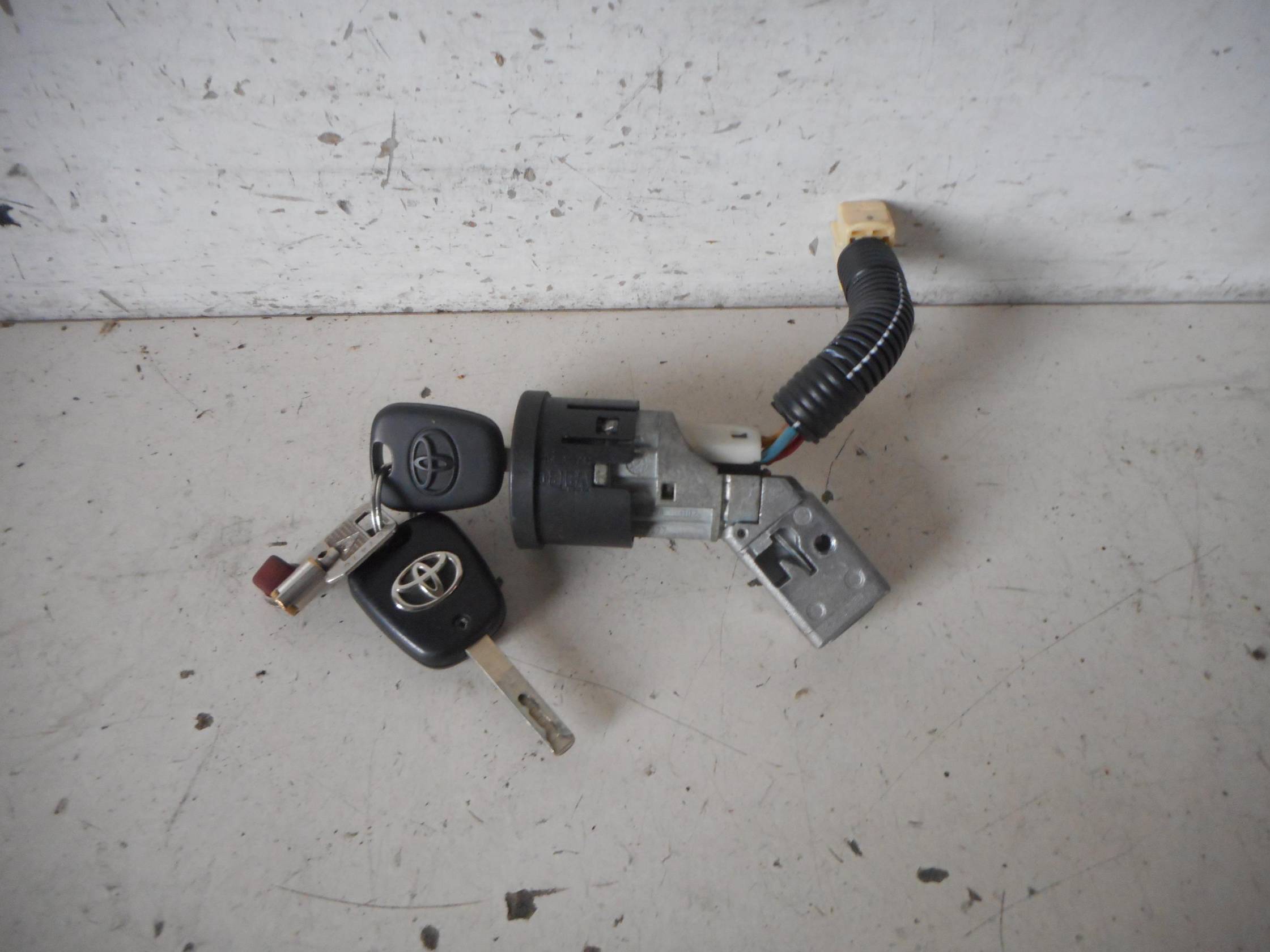 Interruttore alzacristalli porta ant.